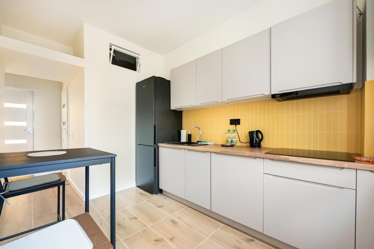 ורשה Ochota Sunny Apartment מראה חיצוני תמונה